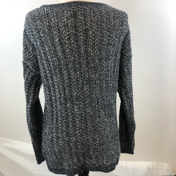 LOFT - Picture 3 of 5